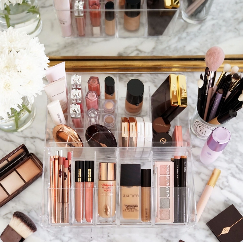 Makeup & skincare